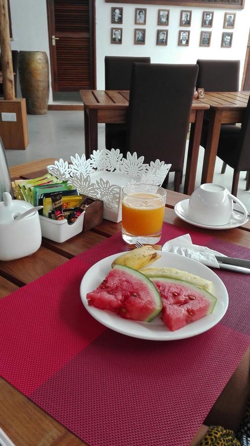 27 Cafe Zanzibar Airport Hotel Екстериор снимка