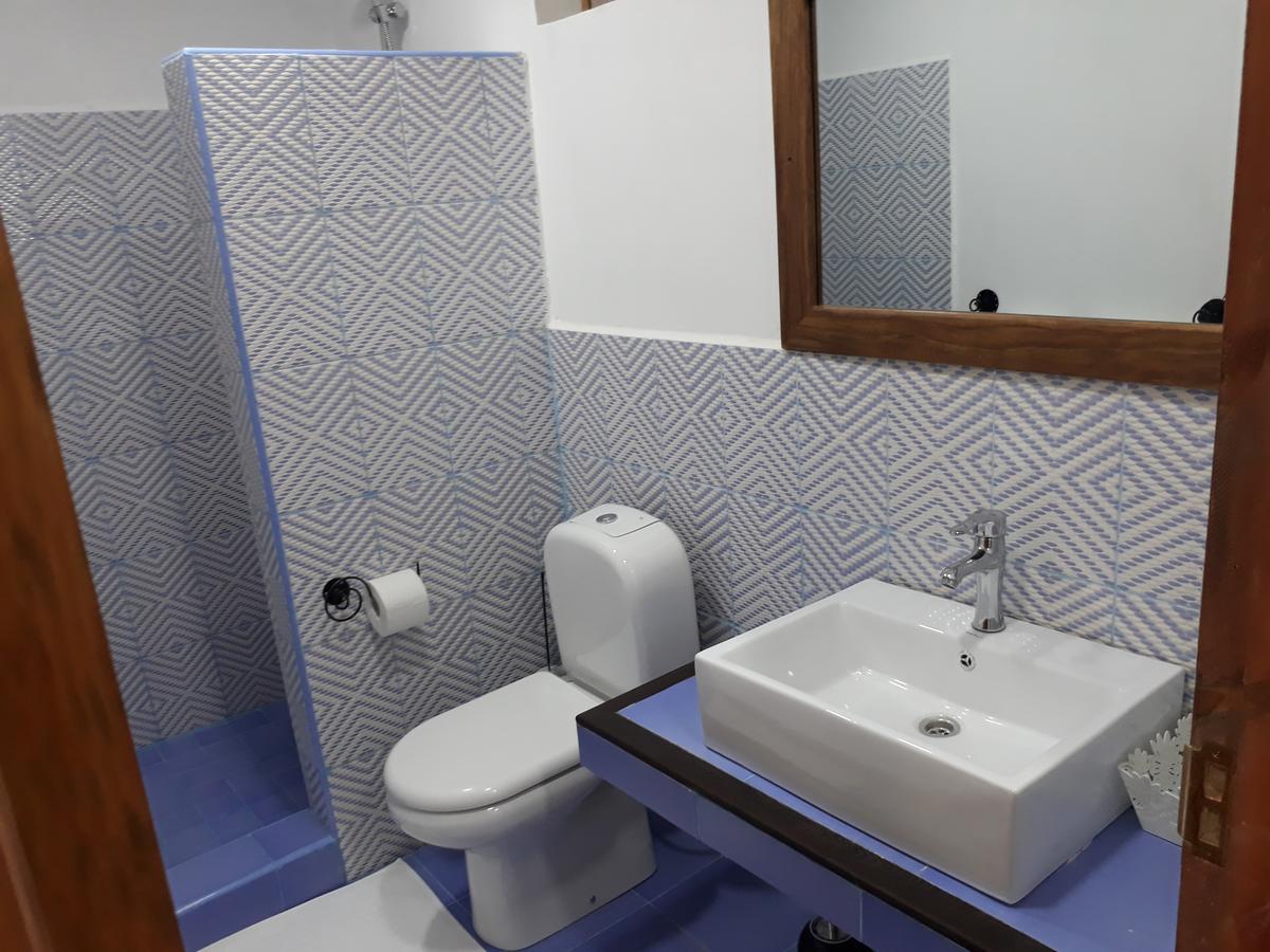27 Cafe Zanzibar Airport Hotel Екстериор снимка